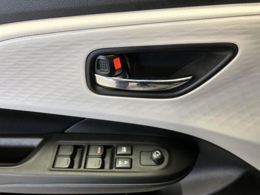 Suzuki Swift 1.2 Select Smart Hybrid ActivLease financial lease