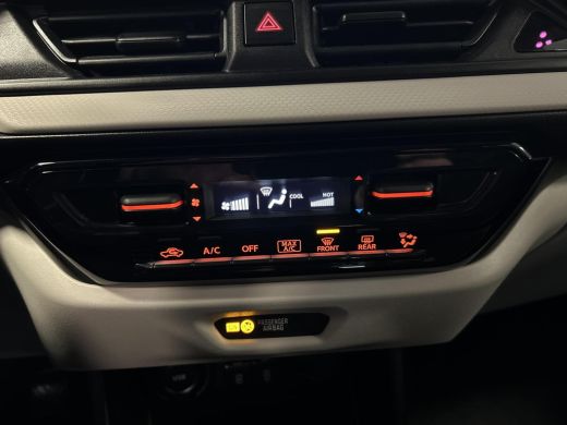 Suzuki Swift 1.2 Select Smart Hybrid ActivLease financial lease