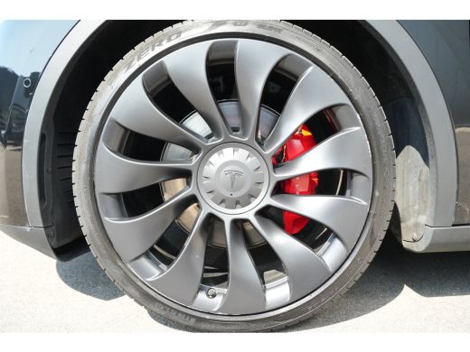 Tesla Model Y Performance 462pk AWD 75 kWh | Full Self Driving | 360 Camera | 21" | Panoramadak ActivLease financial lease