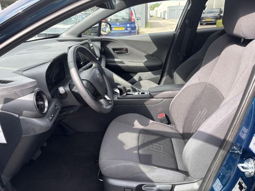 Toyota C-HR 1.8 Hybrid 140 Dynamic ActivLease financial lease