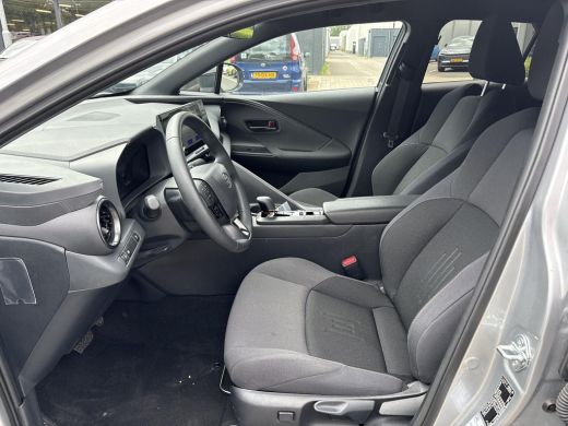 Toyota C-HR 1.8 Hybrid 140 Dynamic ActivLease financial lease