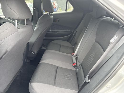 Toyota C-HR 1.8 Hybrid 140 Dynamic ActivLease financial lease