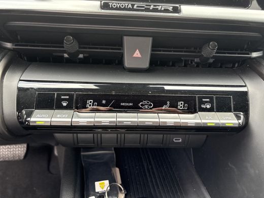 Toyota C-HR 1.8 Hybrid 140 Dynamic ActivLease financial lease