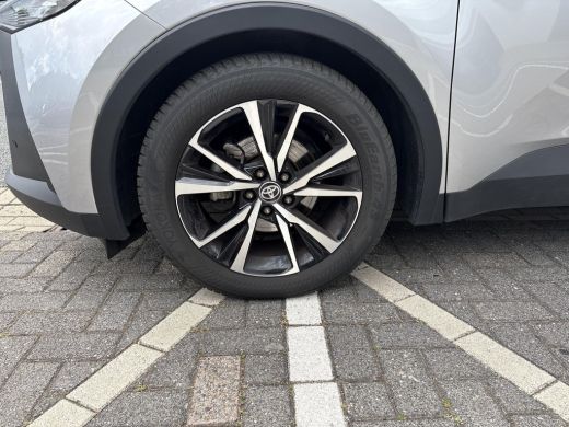 Toyota C-HR 1.8 Hybrid 140 Dynamic ActivLease financial lease