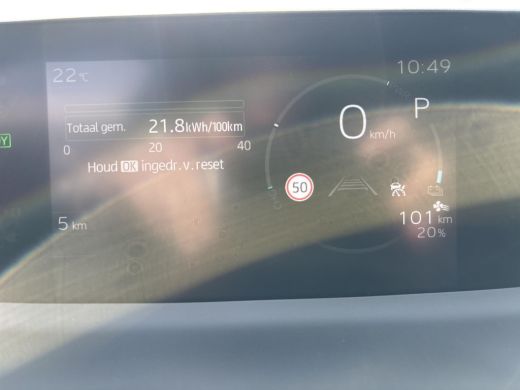 Toyota C-HR+ First Edition 77 kWh | 20" lichtmetalen velgen | &euro; 2.500 extra inruilwaarde | ActivLease financial lease