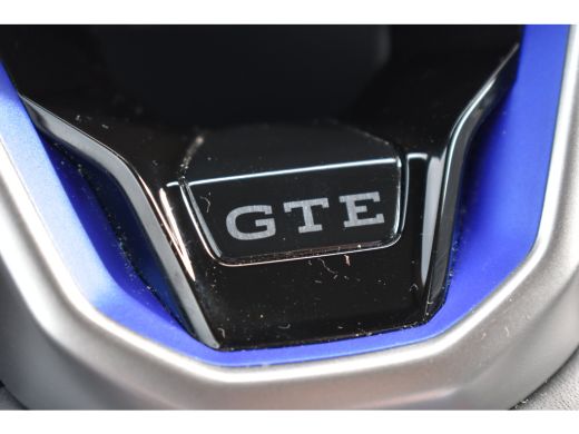 Volkswagen Golf 1.5 TSI eHybrid 272PK GTE | Schuif-kanteldak | IQ Light LED Matrix | Travel Assist | Head-up disp... ActivLease financial lease