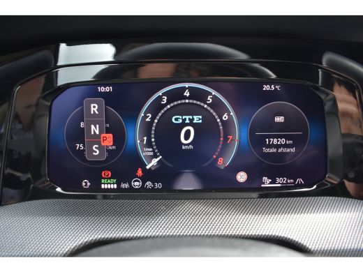 Volkswagen Golf 1.5 TSI eHybrid 272PK GTE | Schuif-kanteldak | IQ Light LED Matrix | Travel Assist | Head-up disp... ActivLease financial lease