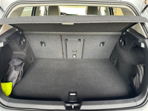 Volkswagen Golf eHybrid PHEV 204PK DSG STYLE CAMERA/VELOURS/NAVI/IQ-LIGHT ActivLease financial lease