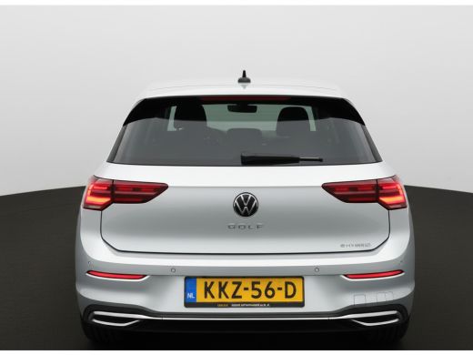 Volkswagen Golf eHybrid PHEV 204PK DSG STYLE CAMERA/VELOURS/NAVI/IQ-LIGHT ActivLease financial lease