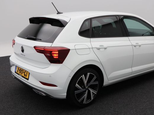 Volkswagen Polo 1.0 TSi 110 Pk Automaat R-Line Business | Stoelverwarming | Adaptive cruise | Parkeersensoren | C... ActivLease financial lease