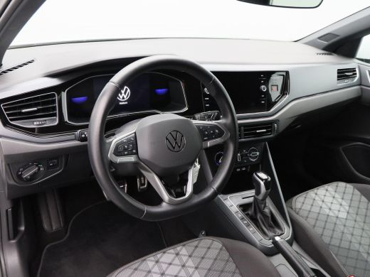 Volkswagen Polo 1.0 TSi 110 Pk Automaat R-Line Business | Stoelverwarming | Adaptive cruise | Parkeersensoren | C... ActivLease financial lease