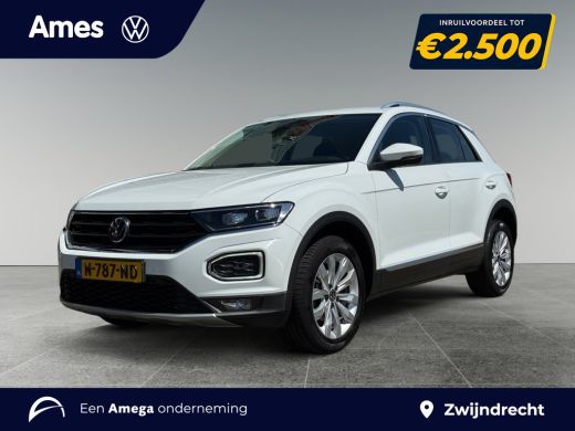 Volkswagen T-Roc 1.5 150pk TSI Sport Winterpakket | Navigatie 'Discover Media' | Achteruitrijcamera (Rear View) ActivLease financial lease