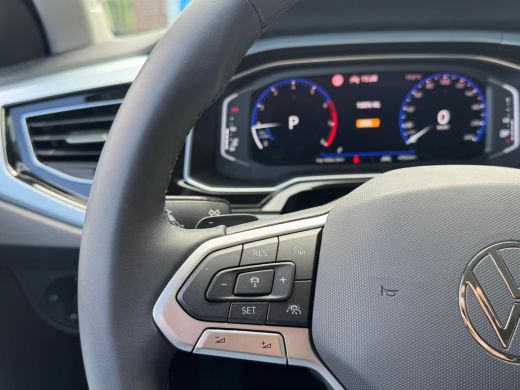Volkswagen Taigo TSI 115PK DSG LIFE EDITION CAMERA/ACC/CARPLAY/HALF-LEDER FABRIEKS GARANTIE ActivLease financial lease