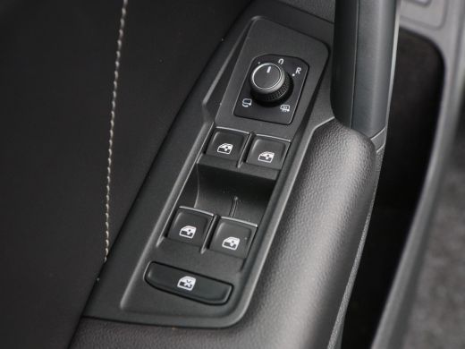 Volkswagen Tiguan 1.4 TSi eHybrid 245 Pk R-Line Business+ | Black Style | Stoel/Stuurverwarming | Adaptive Cruise |... ActivLease financial lease