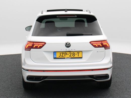 Volkswagen Tiguan 1.4 TSi eHybrid 245 Pk R-Line Business+ | Black Style | Stoel/Stuurverwarming | Adaptive Cruise |... ActivLease financial lease