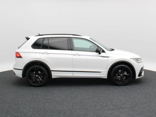 Volkswagen Tiguan 1.4 TSi eHybrid 245 Pk R-Line Business+ | Black Style | Stoel/Stuurverwarming | Adaptive Cruise |... ActivLease financial lease