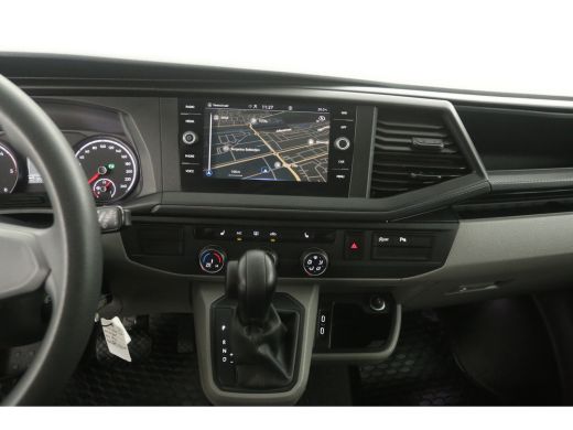 Volkswagen Transporter 2.0 TDI L1H1 150PK | Automaat | Airco | Cruise | 3 Zits | Carplay | Navi | Parkeersens. ActivLease financial lease
