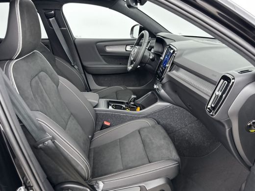 Volvo  EX40 Twin Motor Plus 82 kWh | 19" | Panoramadak | Leder/Nubuck | 360 Camera |  Harman Kardon | Adaptie... ActivLease financial lease