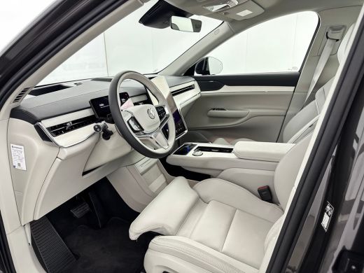 Volvo  EX90 Twin Motor Ultra 7p. 111 kWh | NEW CORE COMPUTER | 21" Allseason | Luchtvering | Trekhaak | Pilot... ActivLease financial lease