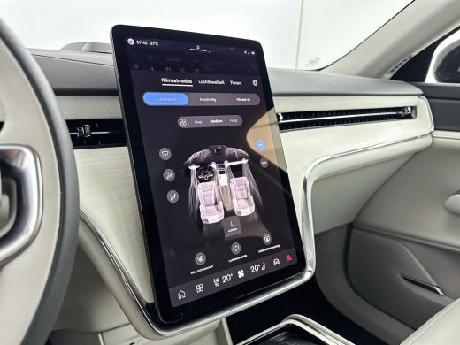 Volvo  EX90 Twin Motor Ultra 7p. 111 kWh | NEW CORE COMPUTER | 21" Allseason | Luchtvering | Trekhaak | Pilot... ActivLease financial lease