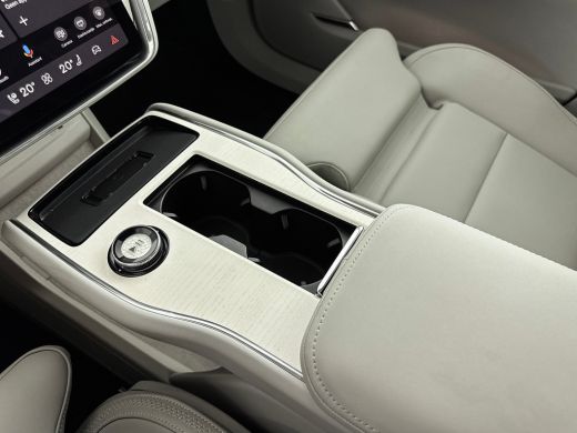 Volvo  EX90 Twin Motor Ultra 7p. 111 kWh | NEW CORE COMPUTER | 21" Allseason | Luchtvering | Trekhaak | Pilot... ActivLease financial lease