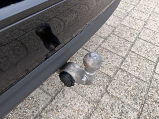 Volvo  V60 2.0 B3 Essential | Cruise control | Comfortstoelen | Rijstrooksensor met correctie | ActivLease financial lease