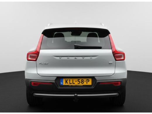 Volvo  XC40 1.5 T4 PHEV 211PK AUT. RECHARGE INSCRIPTION TREKHAAK/NAVI/CAMERA/CARPLAY ActivLease financial lease