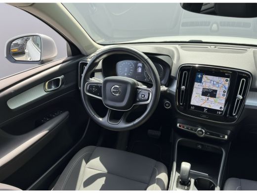 Volvo  XC40 1.5 T4 PHEV 211PK AUT. RECHARGE INSCRIPTION TREKHAAK/NAVI/CAMERA/CARPLAY ActivLease financial lease