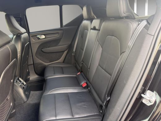 Volvo  XC40 1.5 T4 Recharge R-Design H&K Camera ACC Blis ActivLease financial lease