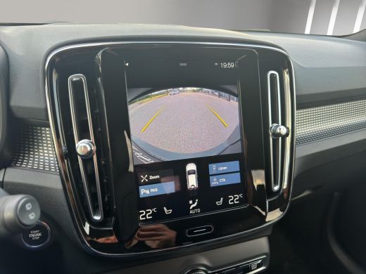 Volvo  XC40 1.5 T4 Recharge R-Design H&K Camera ACC Blis ActivLease financial lease