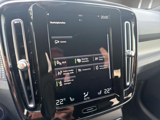 Volvo  XC40 1.5 T4 Recharge R-Design H&K Camera ACC Blis ActivLease financial lease