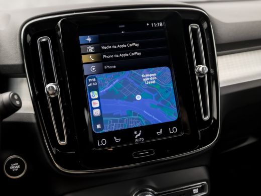 Volvo  XC40 1.5 T5 Recharge Sport 262Pk Automaat (BLACK PACK, APPLE CARPLAY, GROOT NAVI, ZWART HEMEL, STUUR/S... ActivLease financial lease