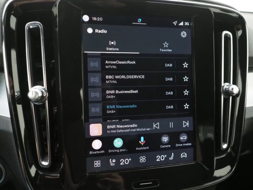 Volvo  XC40 B4 197PK Plus Dark | Trekhaak | Adap Cruise | Apple Carplay | Blis ActivLease financial lease