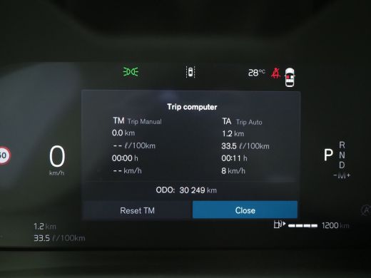 Volvo  XC40 B4 197PK Plus Dark | Trekhaak | Adap Cruise | Apple Carplay | Blis ActivLease financial lease
