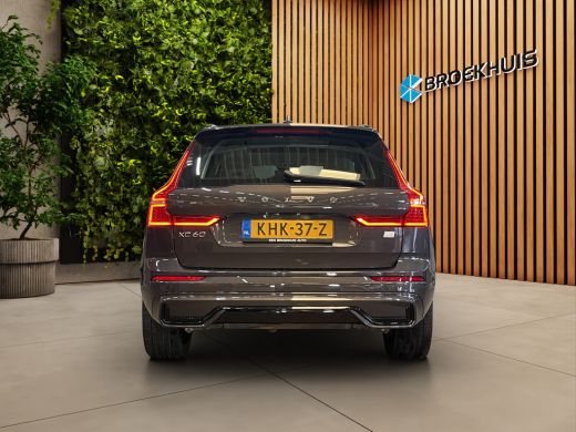 Volvo  XC60 2.0 T8 Plug-in hybrid AWD Ultra Dark | Massage/Ventilatie | Trekhaak | 360 Cam | Pano | Memory ActivLease financial lease
