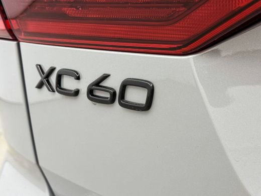 Volvo  XC60 T6 Recharge Plus Black Edition | 21" | Panoramadak | Head Up | 360 Camera | Trekhaak | Harman Kar... ActivLease financial lease