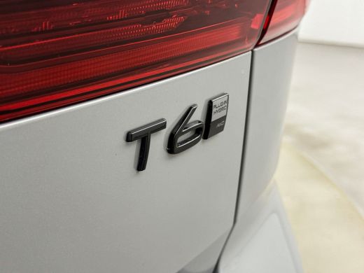 Volvo  XC60 T6 Recharge Plus Black Edition | 21" | Panoramadak | Head Up | 360 Camera | Trekhaak | Harman Kar... ActivLease financial lease