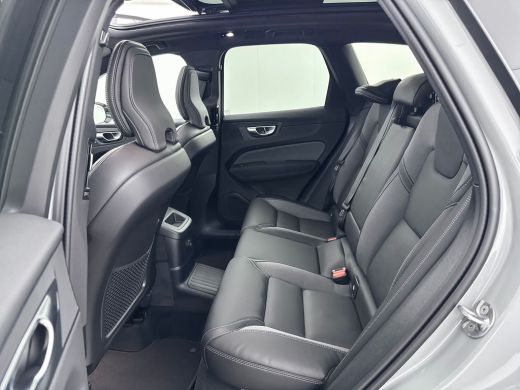 Volvo  XC60 T6 Recharge Plus Black Edition | 21" | Panoramadak | Head Up | 360 Camera | Trekhaak | Harman Kar... ActivLease financial lease