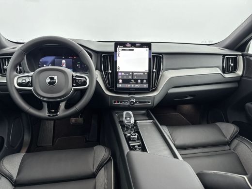 Volvo  XC60 T6 Recharge Plus Black Edition | 21" | Panoramadak | Head Up | 360 Camera | Trekhaak | Harman Kar... ActivLease financial lease