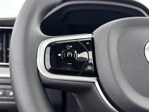 Volvo  XC60 T6 Recharge Plus Black Edition | 21" | Panoramadak | Head Up | 360 Camera | Trekhaak | Harman Kar... ActivLease financial lease