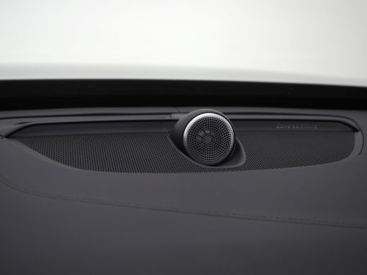 Volvo  XC90 T8 455PK Ultimate Dark | Luchtvering | Trekhaak | B&W Audio | Getint Glas ActivLease financial lease