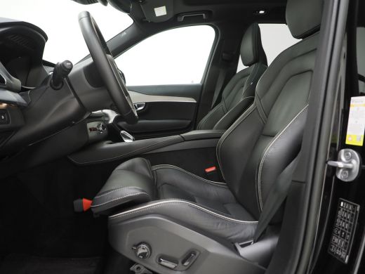 Volvo  XC90 T8 455PK Ultimate Dark | Luchtvering | Trekhaak | B&W Audio | Getint Glas ActivLease financial lease