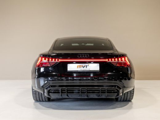 Audi e-tron GT GT 93 kWh SOH 86,9 / 476pk / Leder / Bang & Olufsen / Achteruitrij camera / ActivLease financial lease