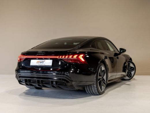 Audi e-tron GT GT 93 kWh SOH 86,9 / 476pk / Leder / Bang & Olufsen / Achteruitrij camera / ActivLease financial lease