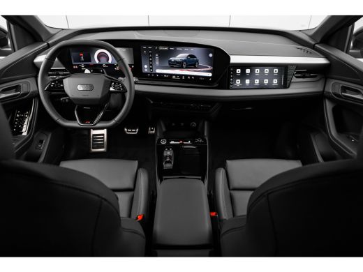 Audi Q6 e-tron S edition | Adaptive air suspension | Adaptive cruise control | Audi sound system ActivLease financial lease