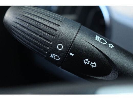 Fiat 500 1.0 Hybrid Cult | Cruise | Navi | Airco | Carplay | PDC | Centrale Deurvergrendeling | | Cruise |... ActivLease financial lease