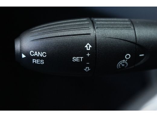 Fiat 500 1.0 Hybrid Cult | Cruise | Navi | Airco | Carplay | PDC | Centrale Deurvergrendeling | | Cruise |... ActivLease financial lease