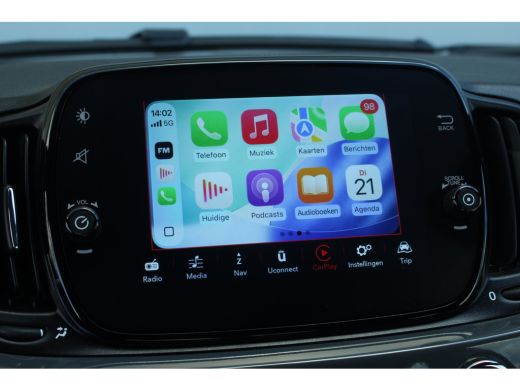 Fiat 500 1.0 Hybrid Cult | Cruise | Navi | Airco | Carplay | PDC | Centrale Deurvergrendeling | | Cruise |... ActivLease financial lease