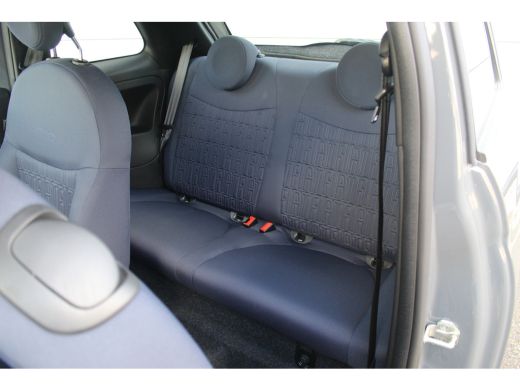 Fiat 500 1.0 Hybrid Cult | Cruise | Navi | Airco | Carplay | PDC | Centrale Deurvergrendeling | | Cruise |... ActivLease financial lease