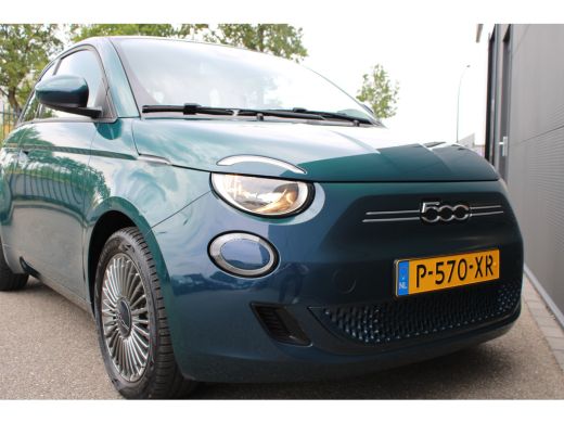 Fiat 500 Icon 42 kWh | Fase 3 laden | Navigatie | All season | NL auto | 15.000km | Lichtmetaal | BTW | ActivLease financial lease